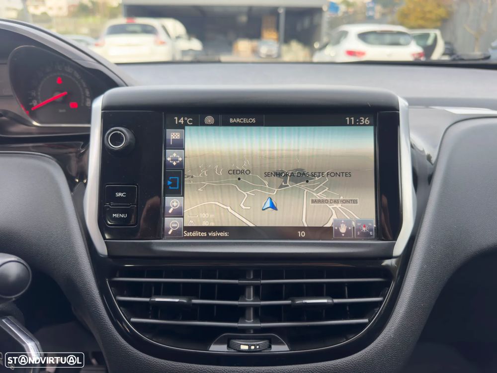 Peugeot 208 HDi 68 Access - 9