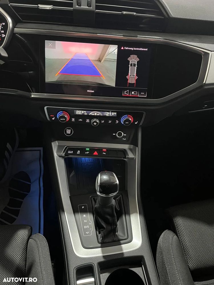 Audi Q3 45 TFSIe S tronic - 5