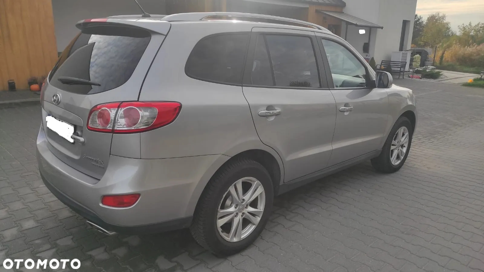Hyundai Santa Fe - 2