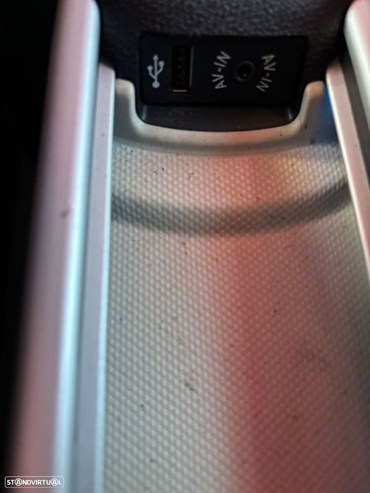 MINI Countryman Cooper D - 15