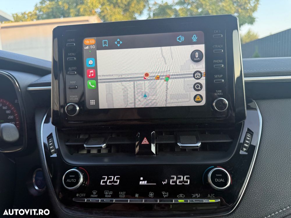 Toyota Corolla 2.0 HSD TS Exclusive Plus - 38