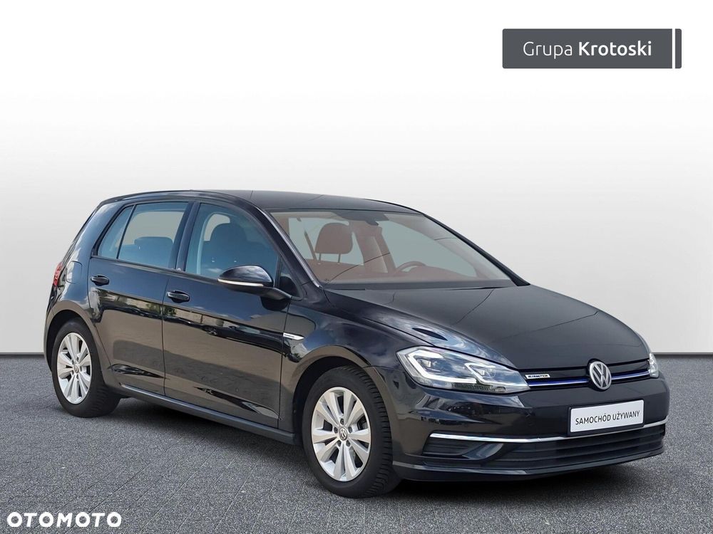 Volkswagen Golf - 8