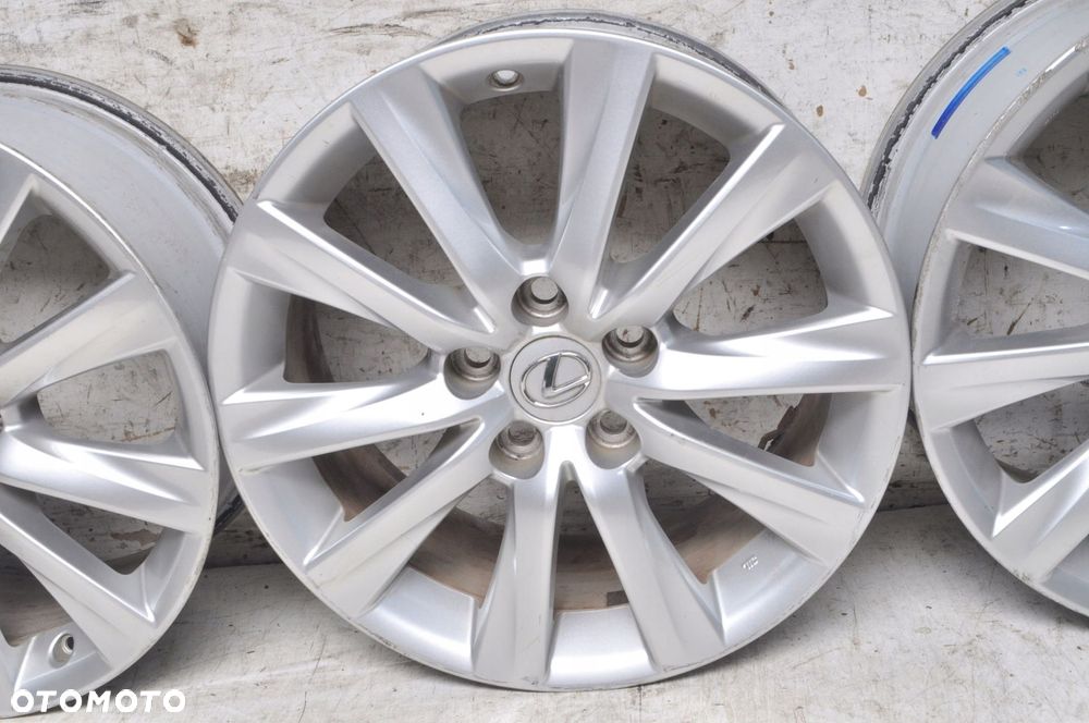 LEXUS IS FELGI ALUMINIOWE R17" 7.5J  5X114.3 ET52 KOMPLET - 4