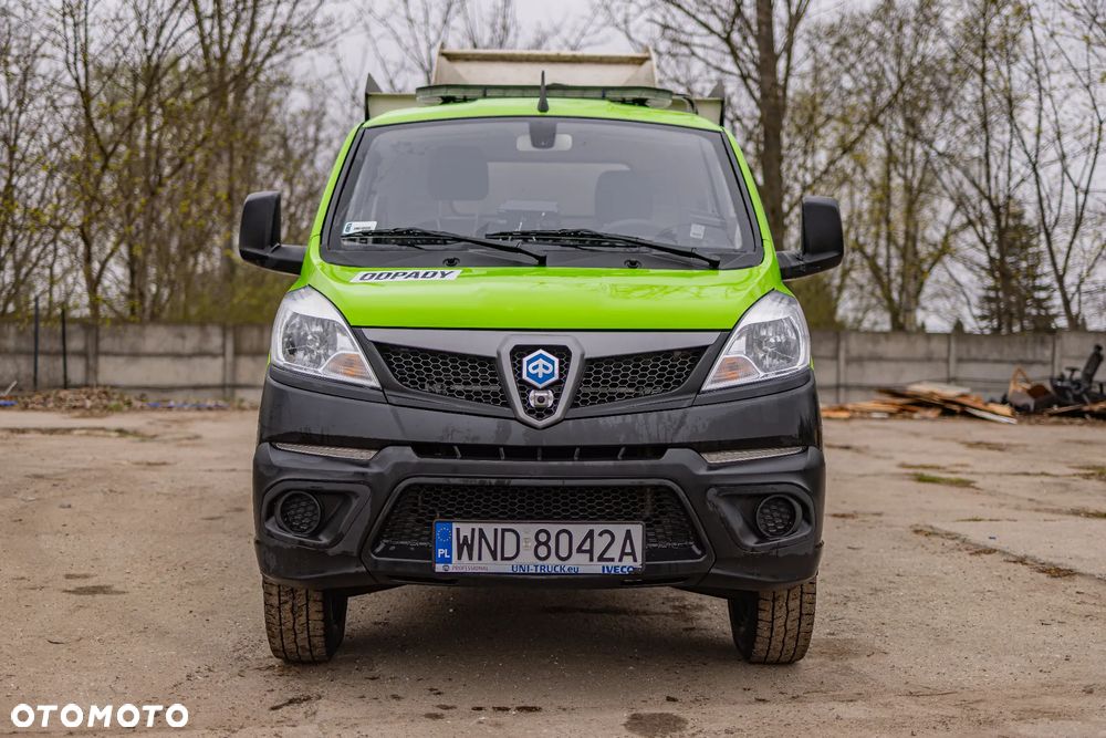 Piaggio NP6 CNG ŚMIECIARKA NISKI PRZEBIEG - 2