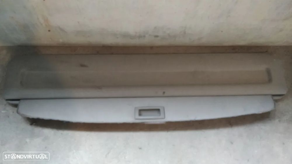 CHAPELEIRA / CORTINA DA MALA RENAULT LAGUNA II GRANDTOUR 01-07 - 1