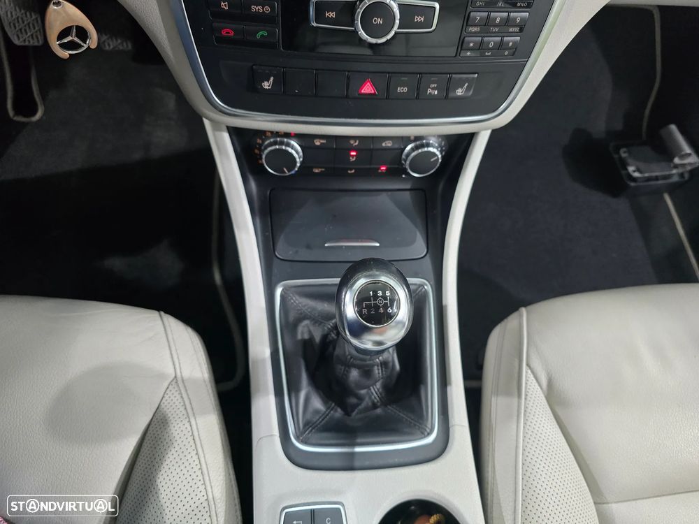 Mercedes-Benz A 180 CDi BE Urban - 16