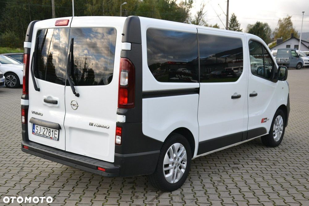 Opel Vivaro - 7