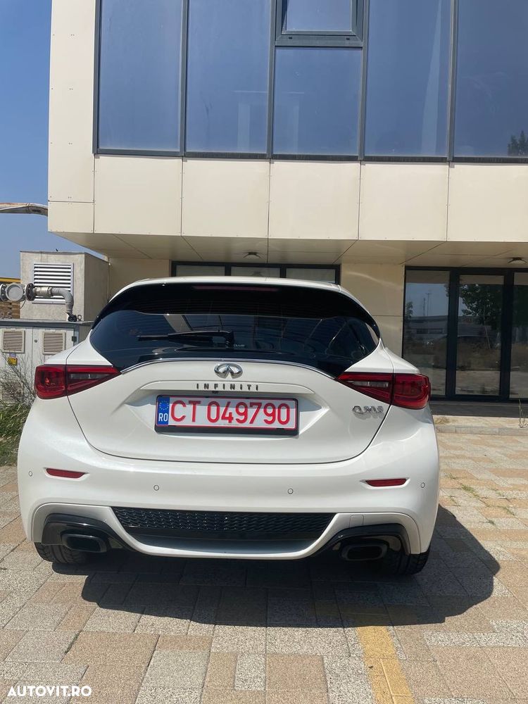 Infiniti QX30 2.0t DCT AWD Premium - 12