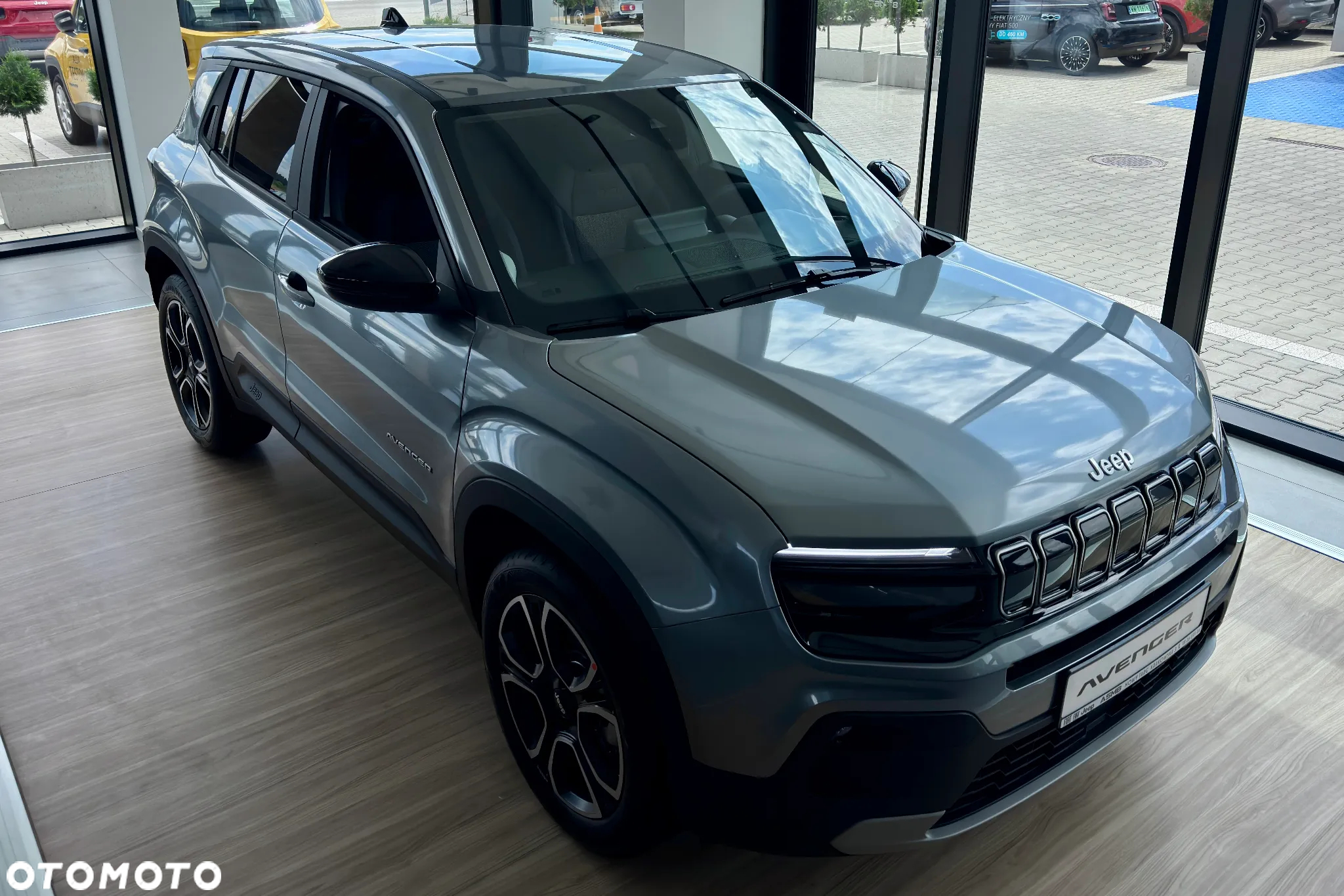 Jeep Avenger 1.2 T3 mHEV Altitude FWD eDCT6 - 7
