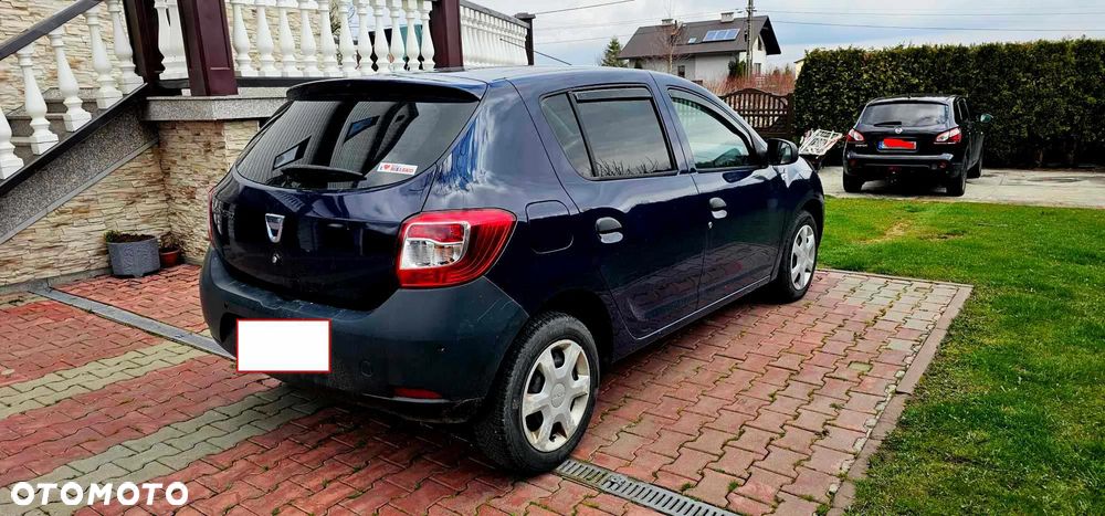 Dacia Sandero 1.2 16V Access EU6 - 3