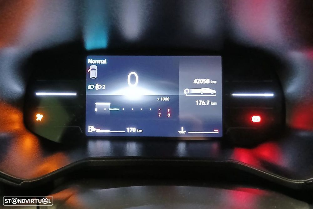 Renault Clio 1.0 TCe Evolution - 8