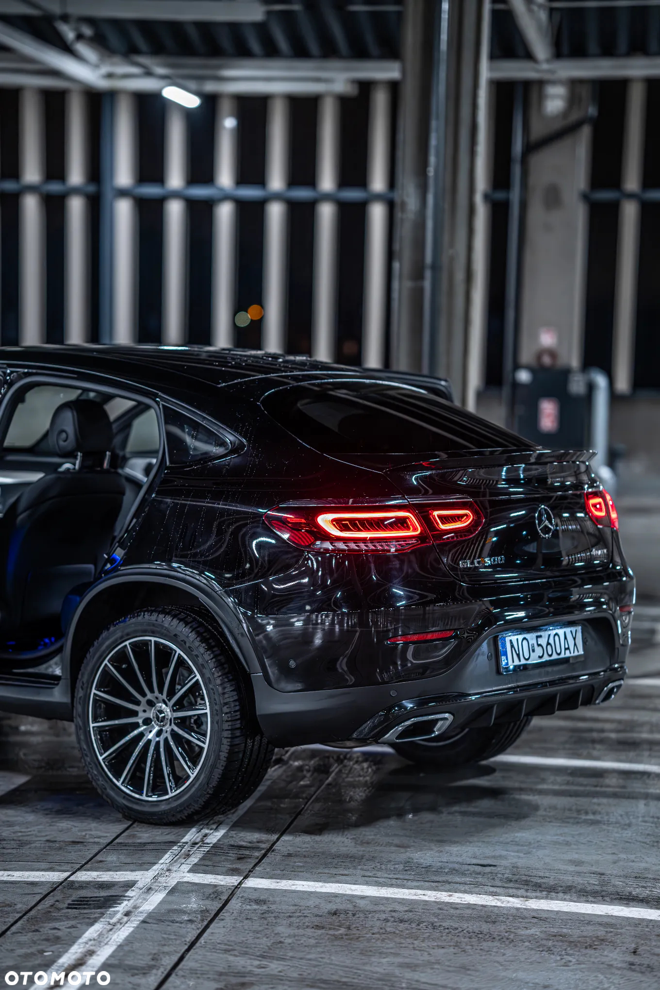 Mercedes-Benz GLC 300 4Matic 9G-TRONIC AMG Line - 7