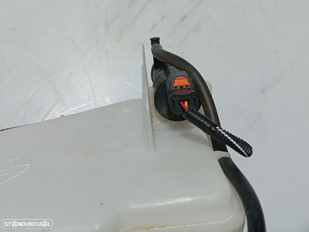 Reservatório / depósito água limpa vidros CITROËN C4 III - 3