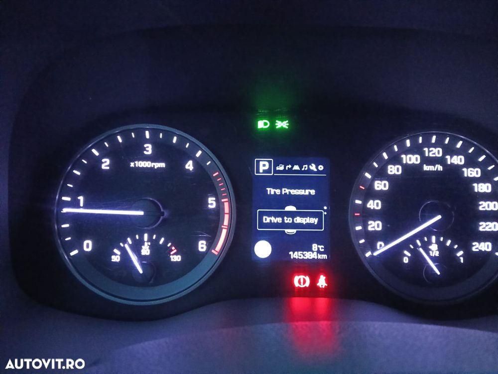 Hyundai Tucson blue 1.7 CRDi 2WD DCT Premium - 17