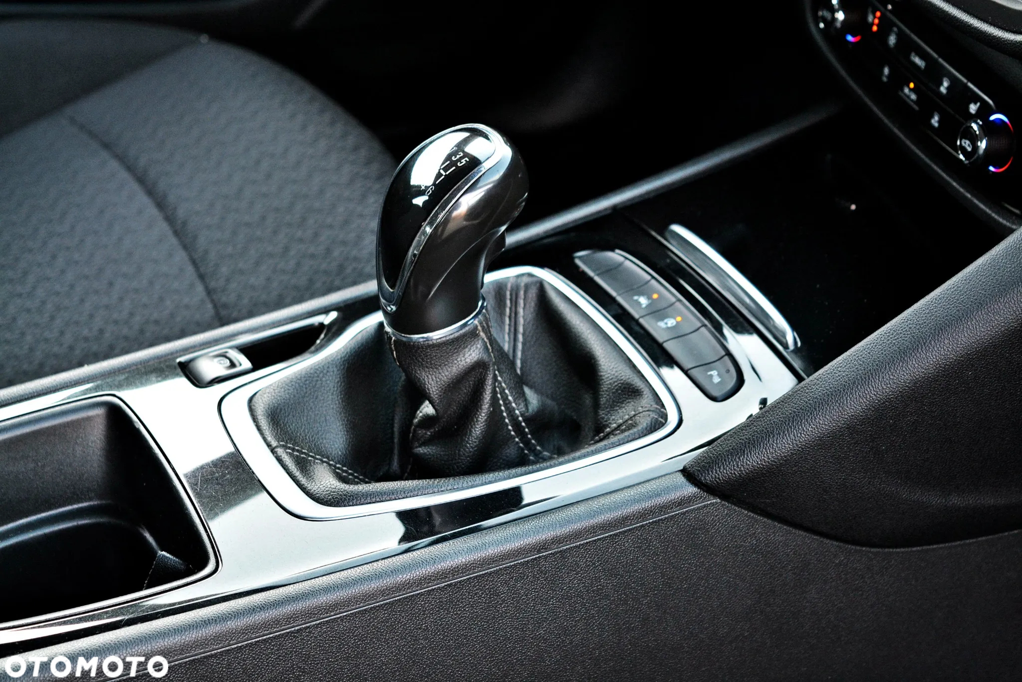 Opel Insignia Sports Tourer 1.6 Diesel Exclusive - 10
