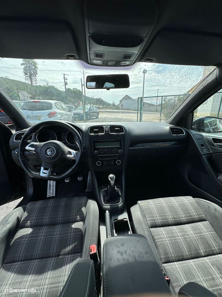VW Golf 2.0 TDi GTD - 10