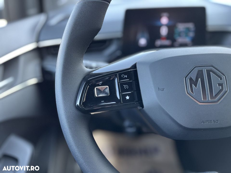 MG MG3 - 17
