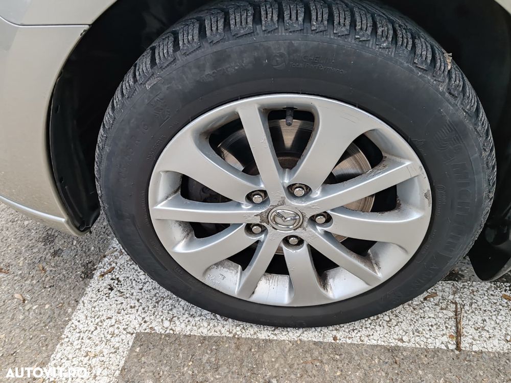 Mazda 5 CD143 GTA - 10