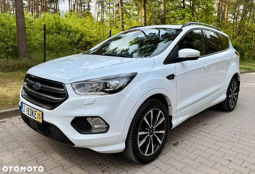 Ford Kuga 1.5 EcoBoost ST-LINE - 11