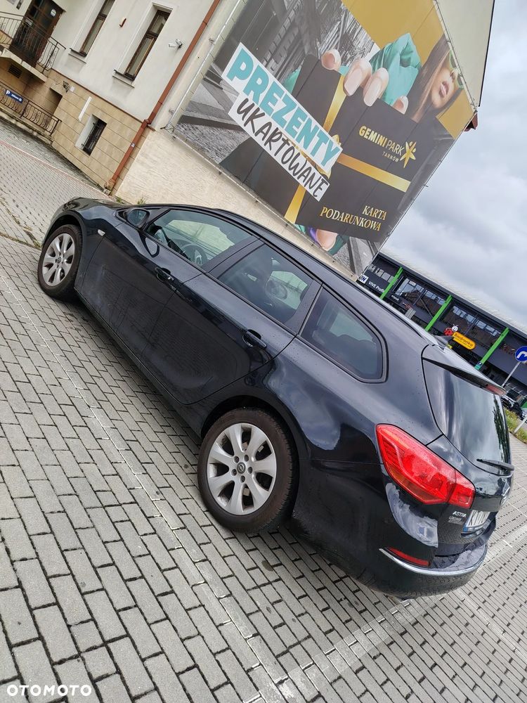 Opel Astra - 8