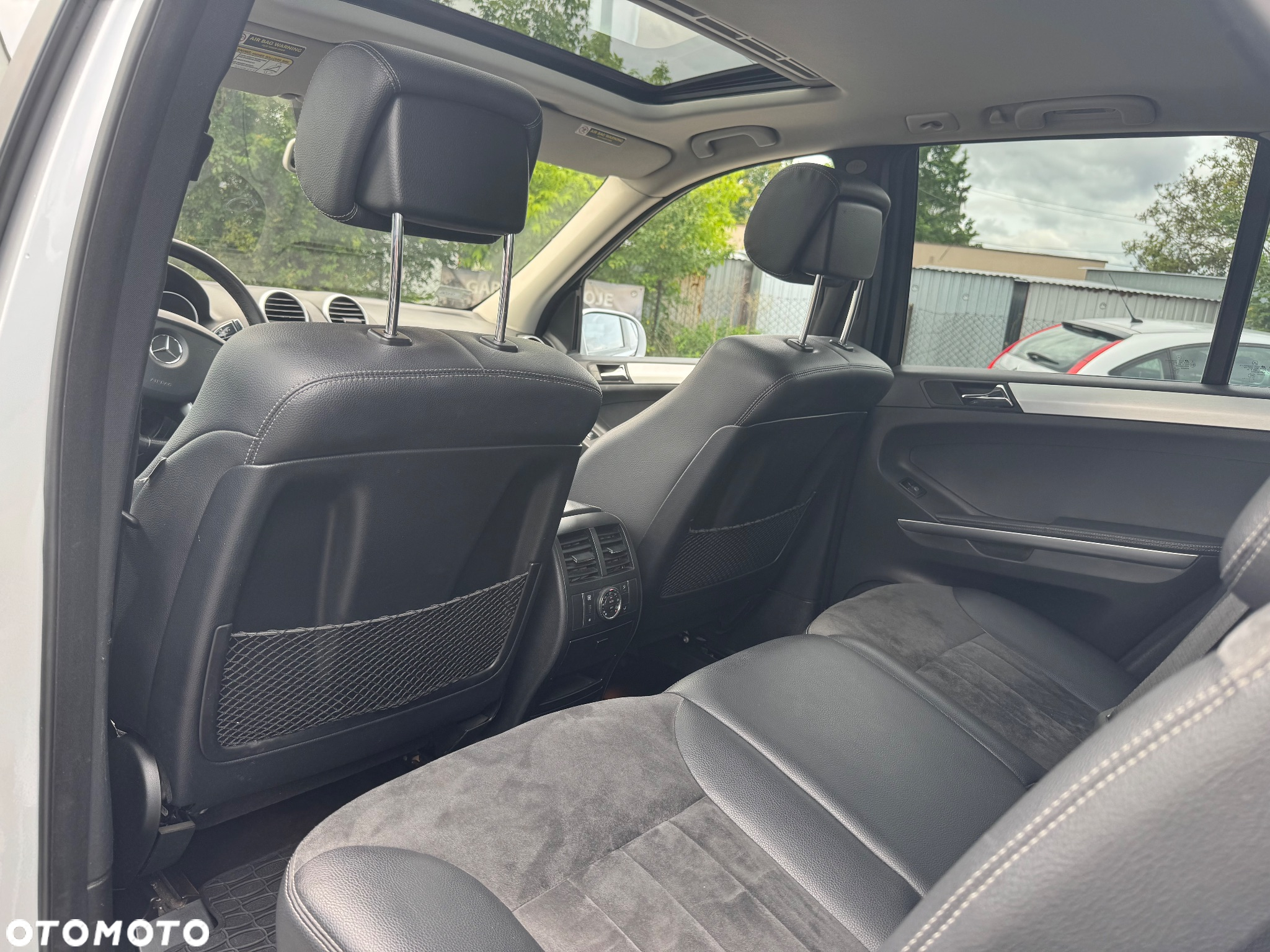 Mercedes-Benz ML 350 4MATIC 7G-TRONIC - 21