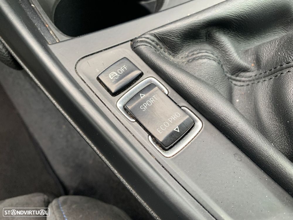 BMW 120 d Pack M - 36