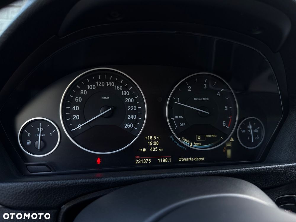 BMW Seria 3 - 25