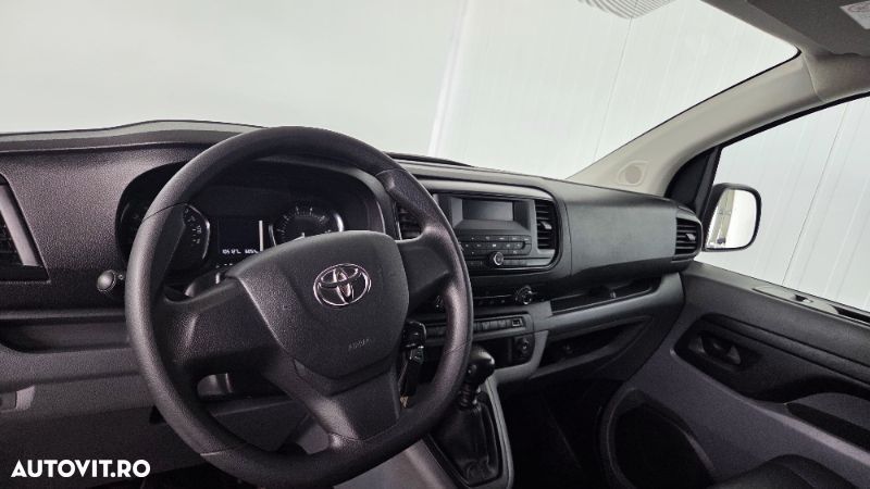 Toyota Proace - 10