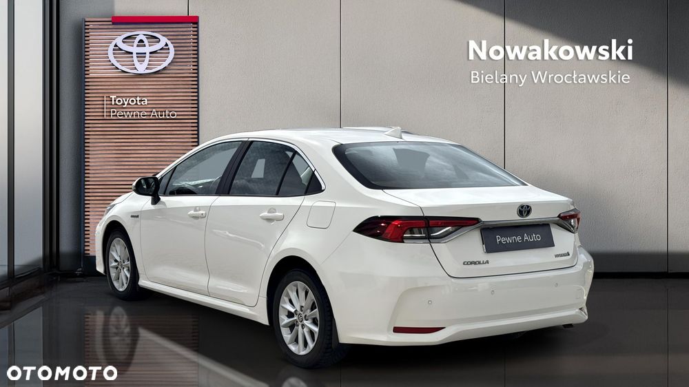 Toyota Corolla 1.8 Hybrid Comfort - 3