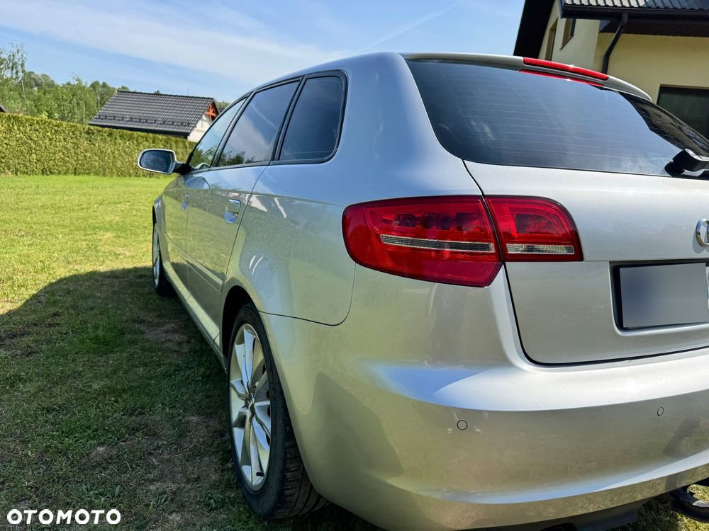 Audi A3 Sportback 2.0 TDI DPF Ambiente - 11