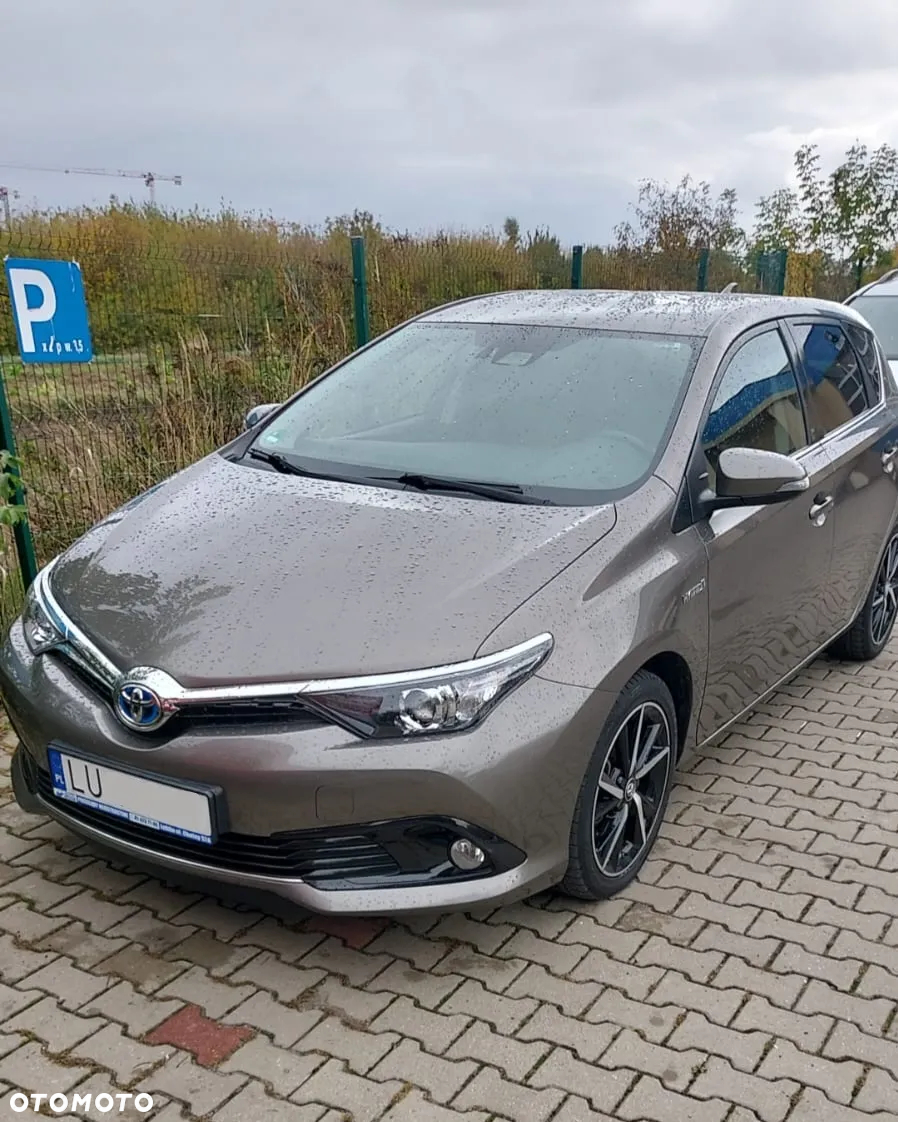 Toyota Auris - 2
