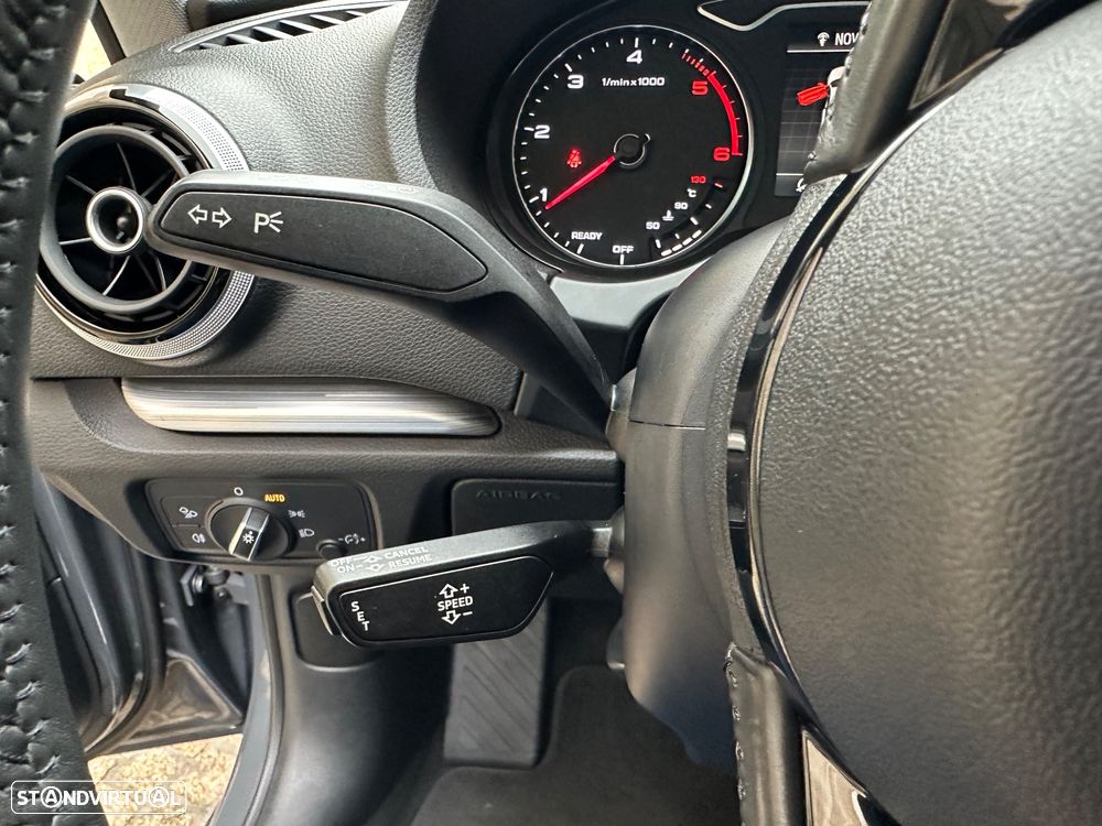 Audi A3 1.6 TDI Sport - 11