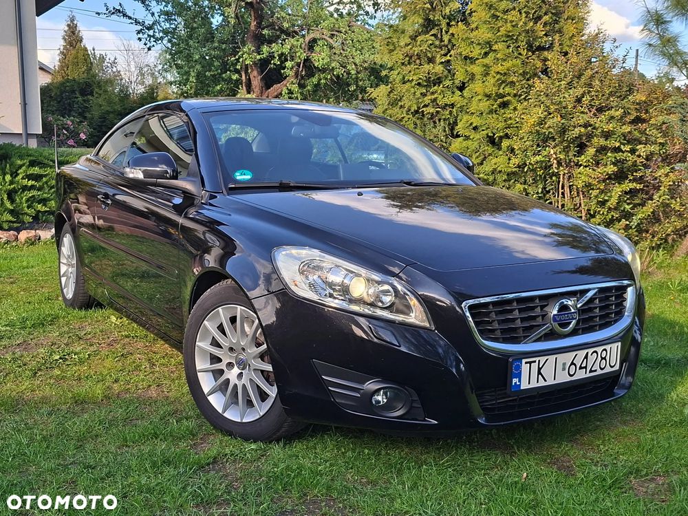 Volvo C70 D3 Momentum - 4