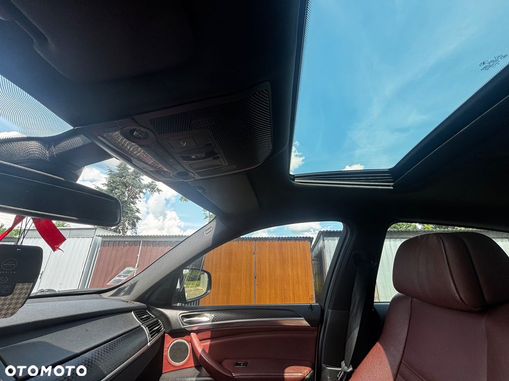 BMW X6 xDrive40d - 13