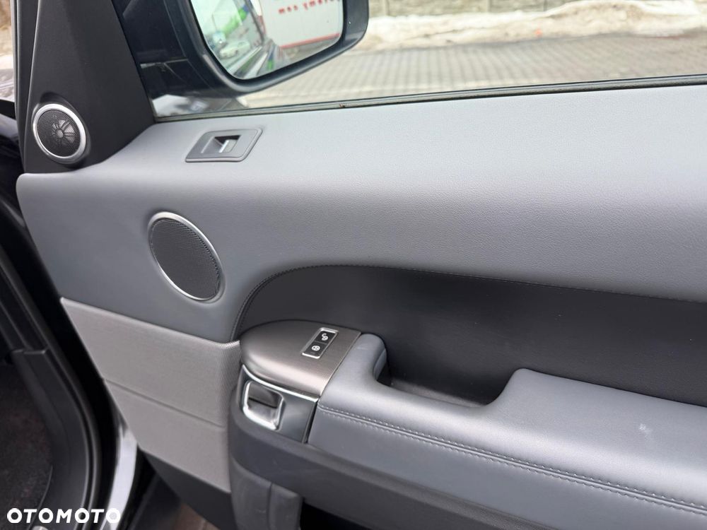 Land Rover Range Rover Sport S 4.4 SD V8 HSE - 11