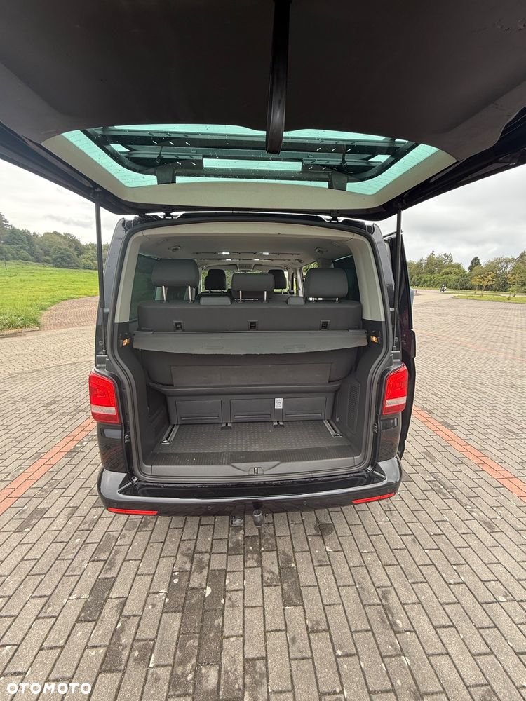 Volkswagen Multivan - 8