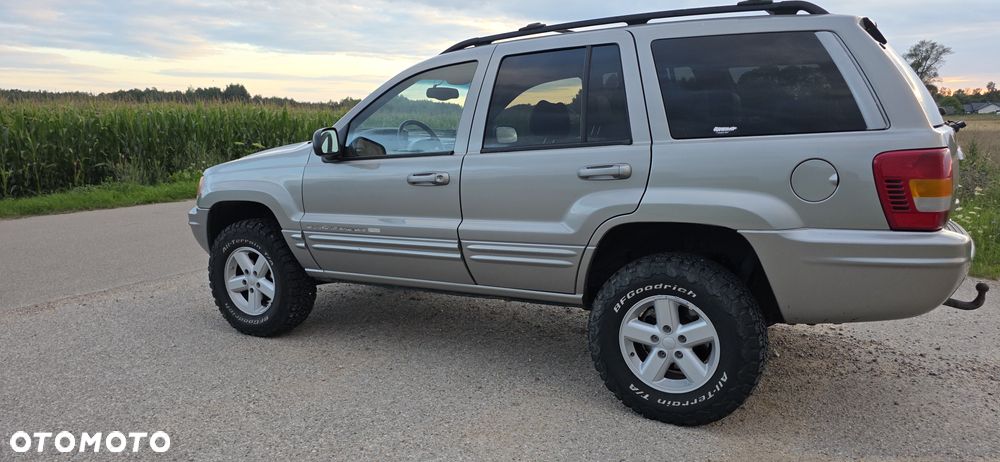 Jeep Grand Cherokee - 10