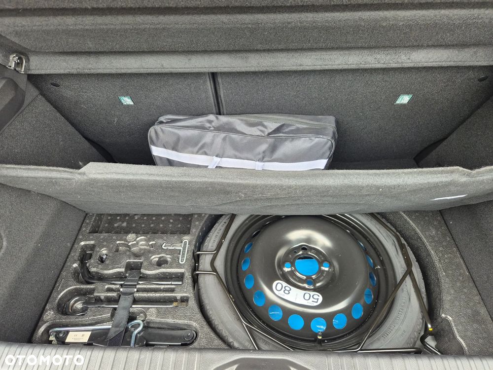 Renault Clio 1.6 E-TECH Initiale Paris - 30