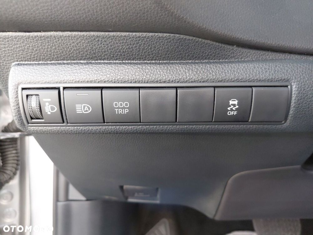 Toyota Corolla 1.8 Hybrid Comfort - 21