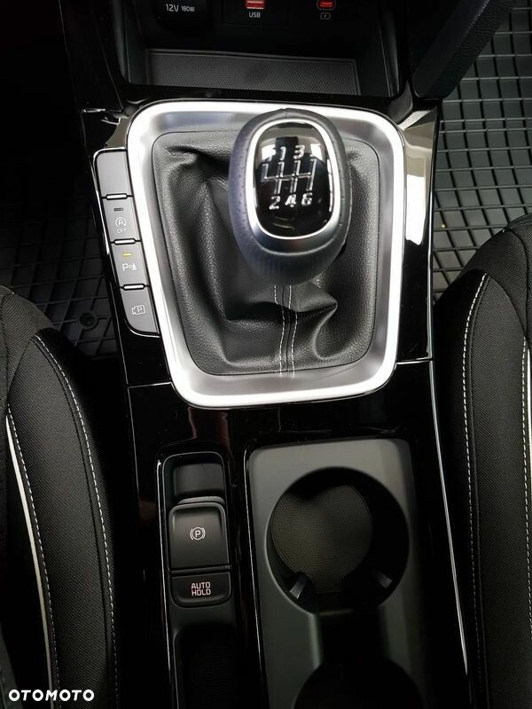Kia ProCeed - 28