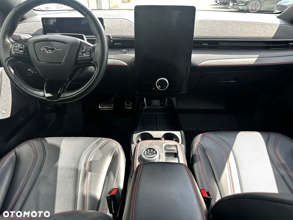 Ford Mustang Mach-E 75kWh AWD - 12