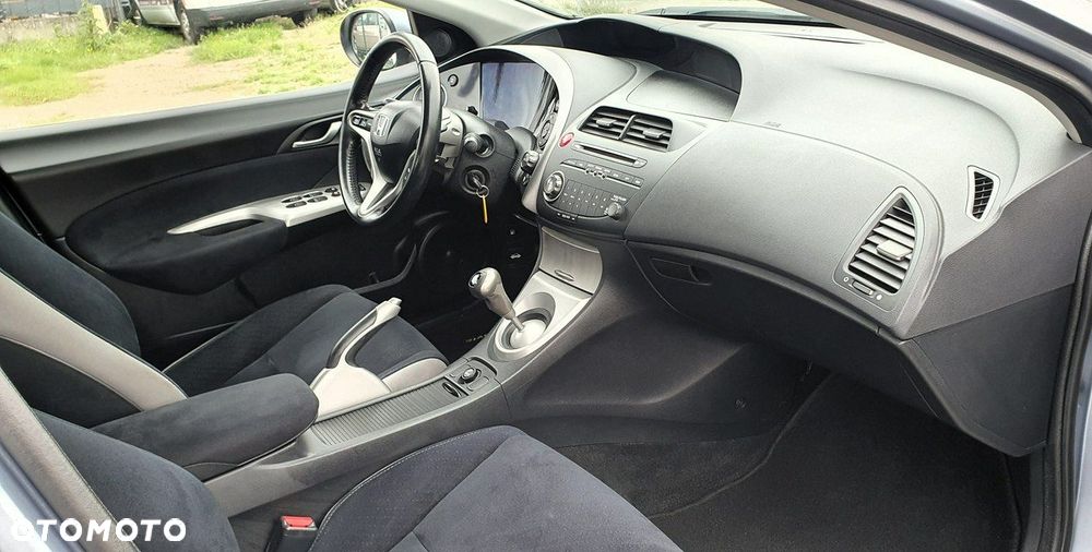 Honda Civic - 9
