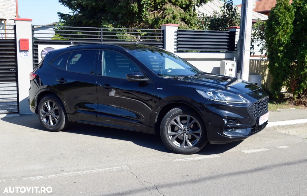 Ford Kuga 2.0 TDCi 2WD ST-Line - 31