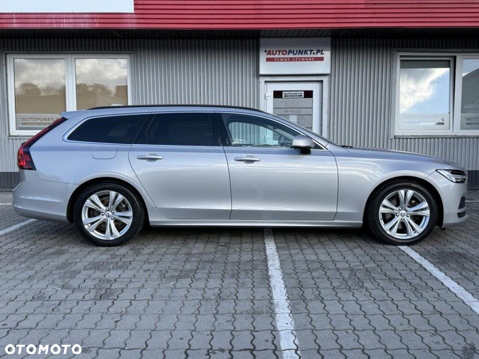 Volvo V90 - 6
