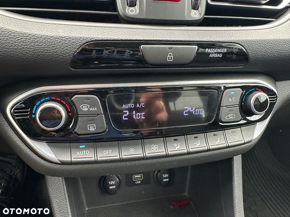 Hyundai i30 1.5 T-GDI 48V Smart - 20
