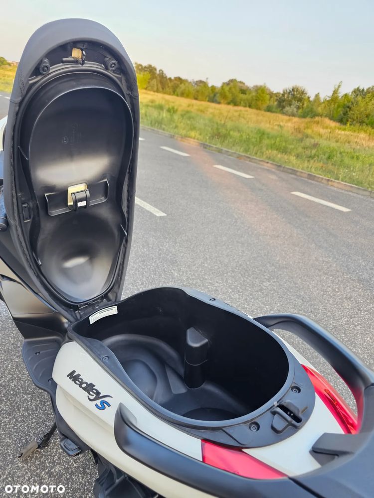 Piaggio Medley - 17