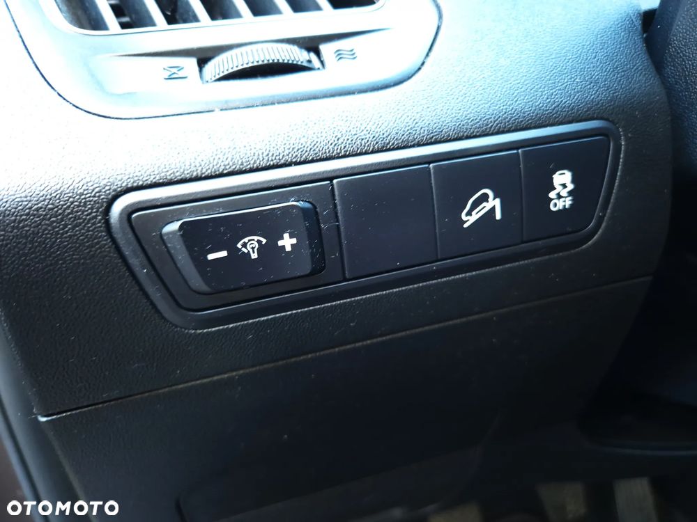 Hyundai ix35 2.0 2WD Trend - 19