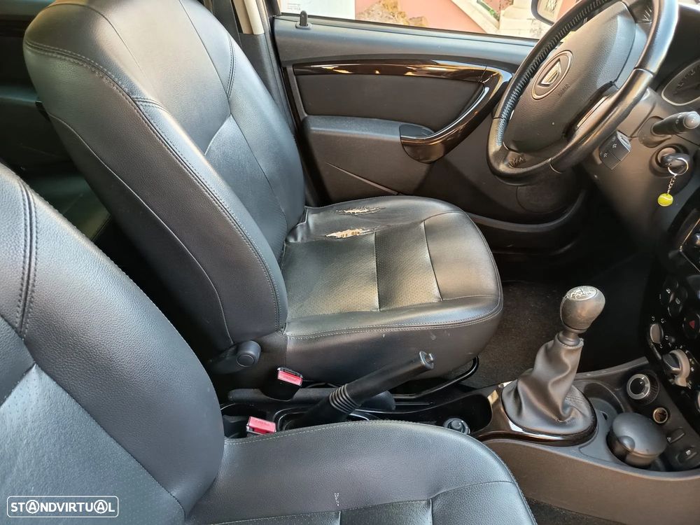 Dacia Duster 1.5 dCi Prestige 4WD - 8