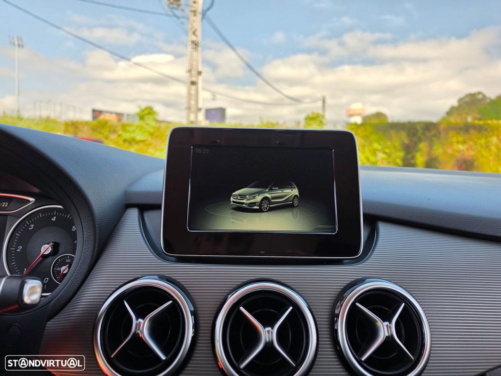 Mercedes-Benz B 180 d Style Aut. - 36