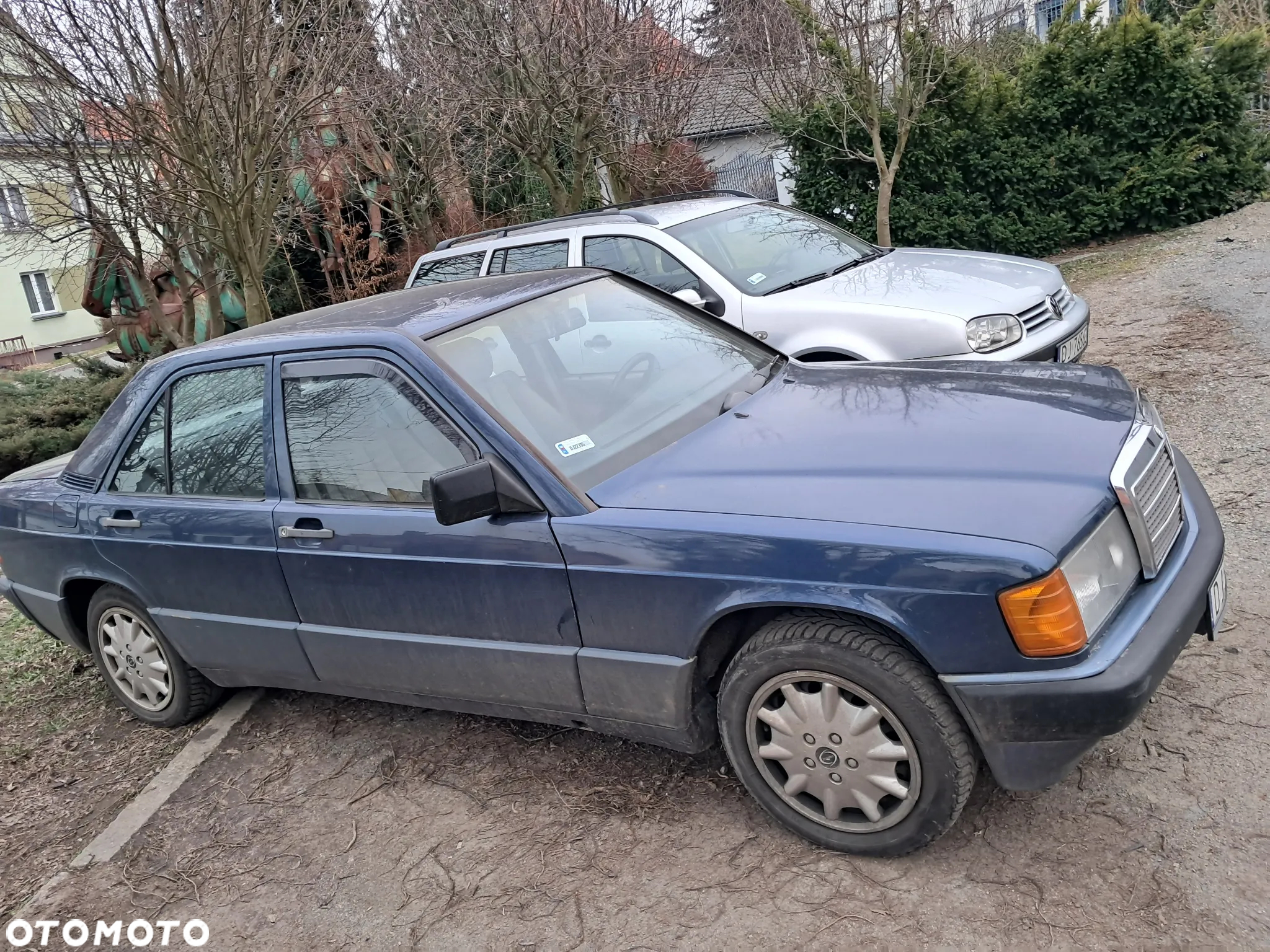 Mercedes-Benz W201 (190) - 2